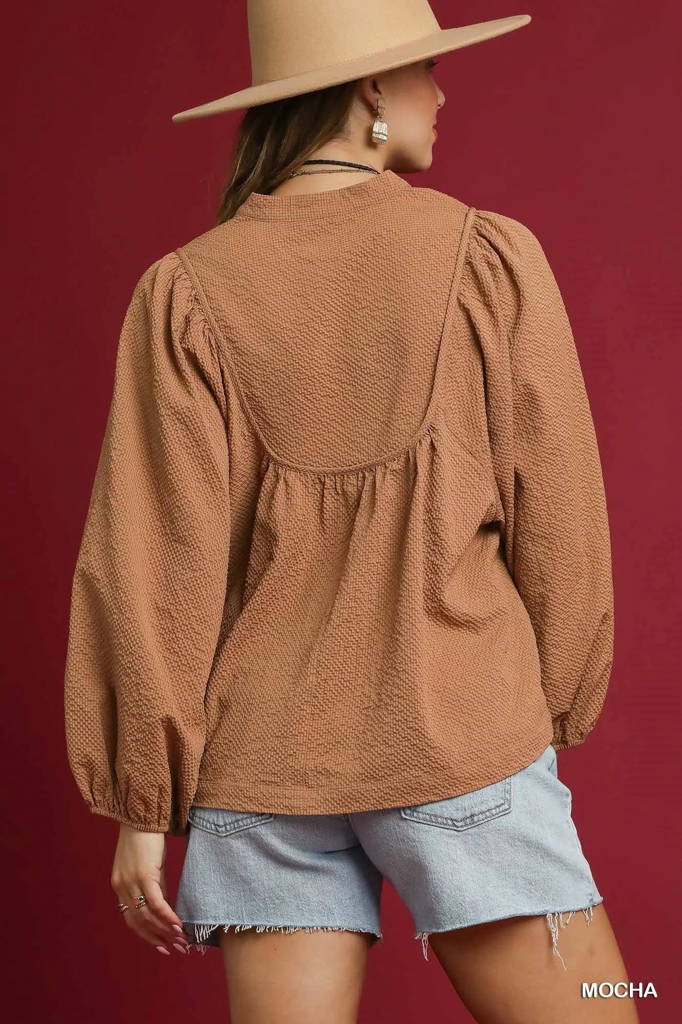 Chic Notched Blouse with Elegant Balloon Sleeves