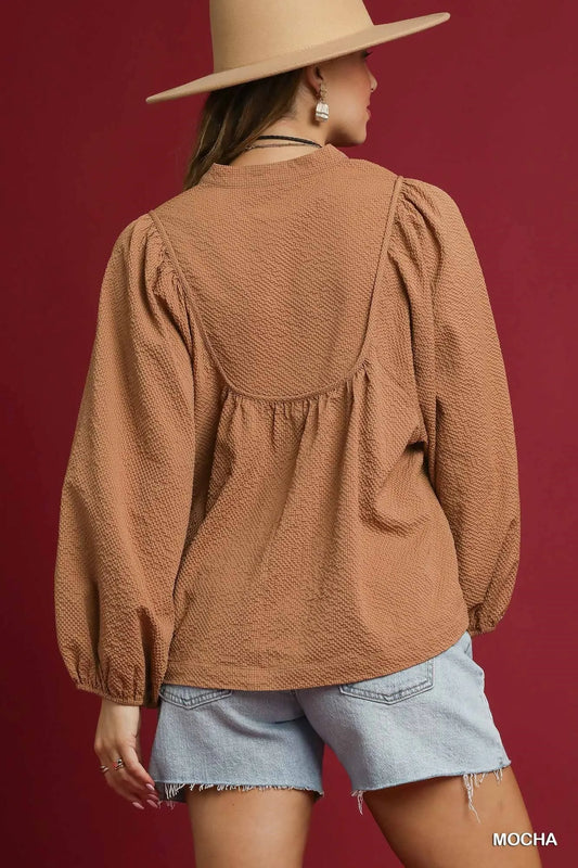 Chic Notched Blouse with Elegant Balloon Sleeves