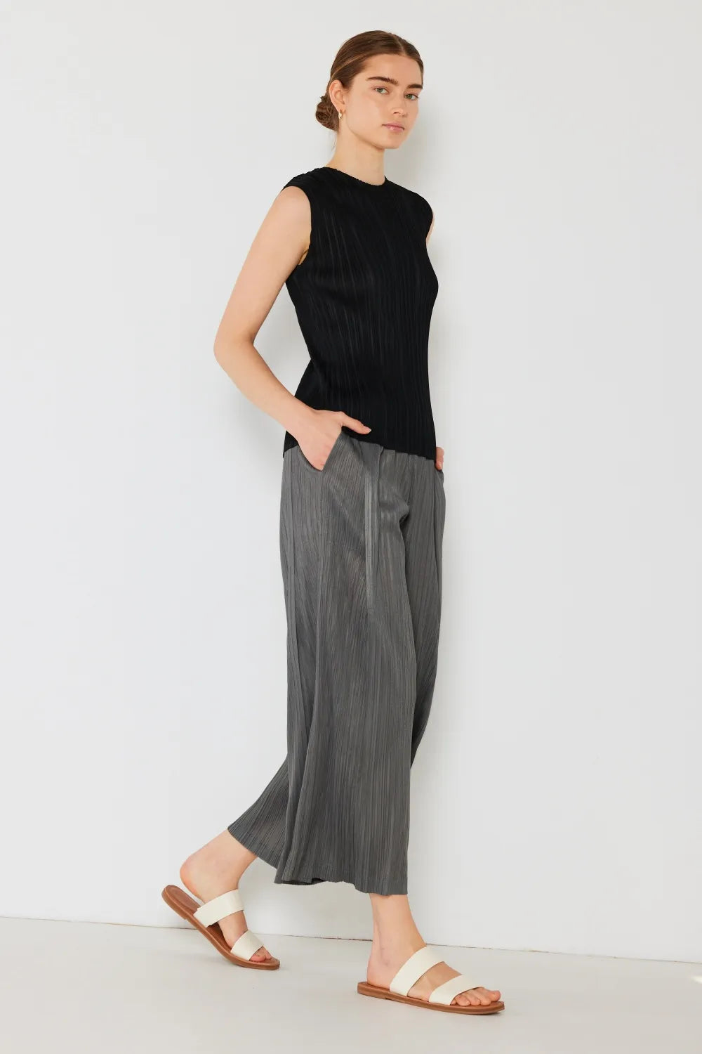 Deep Gray