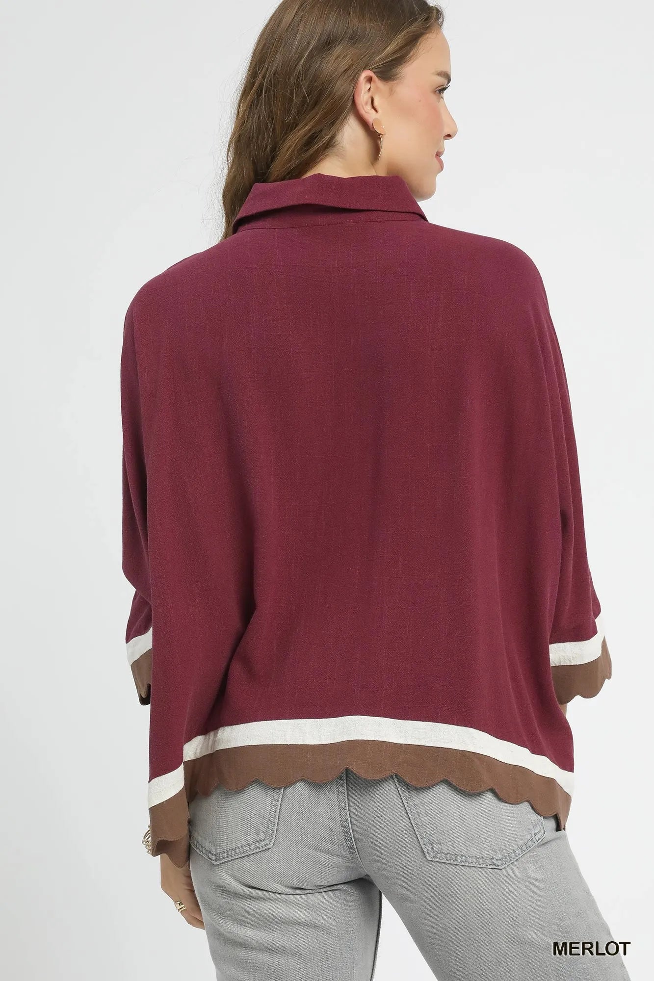Chic Scallop-Hemmed Colorblock Button-Up Shirt