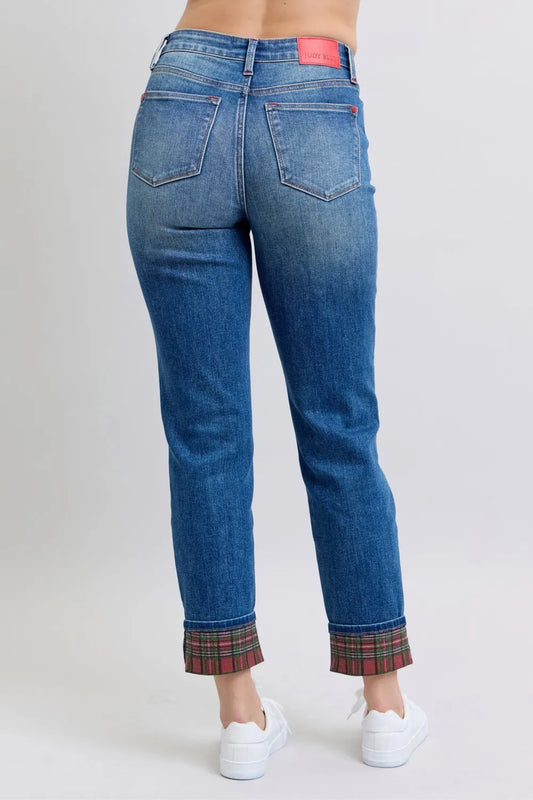Full-Length Checkered Cuff Straight Leg Jeans with Pockets