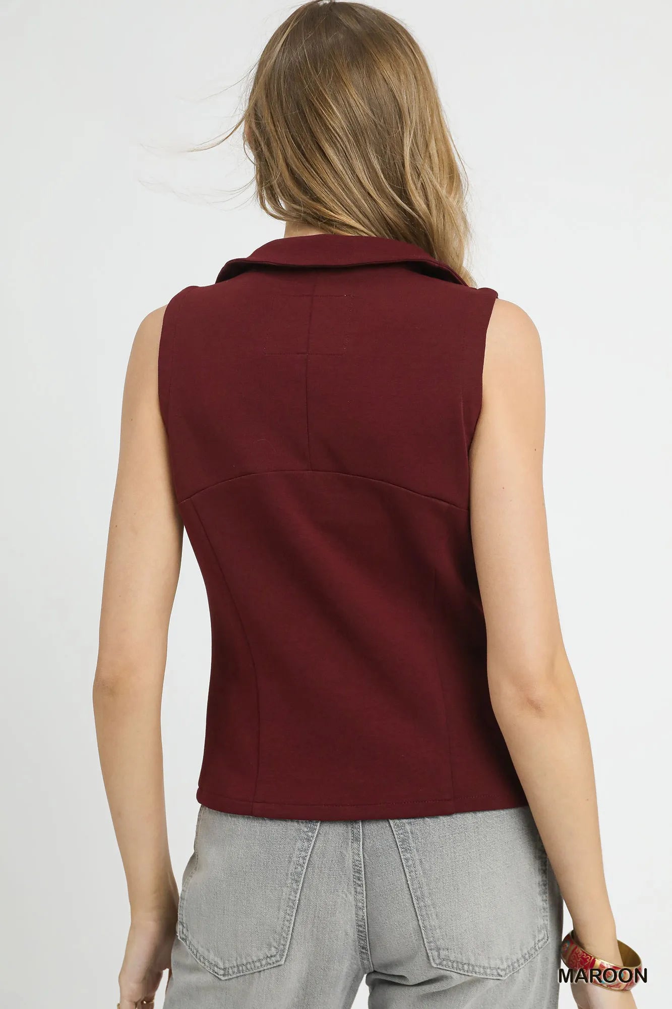Modern Touch Fitted Zip-Front Vest with Pockets