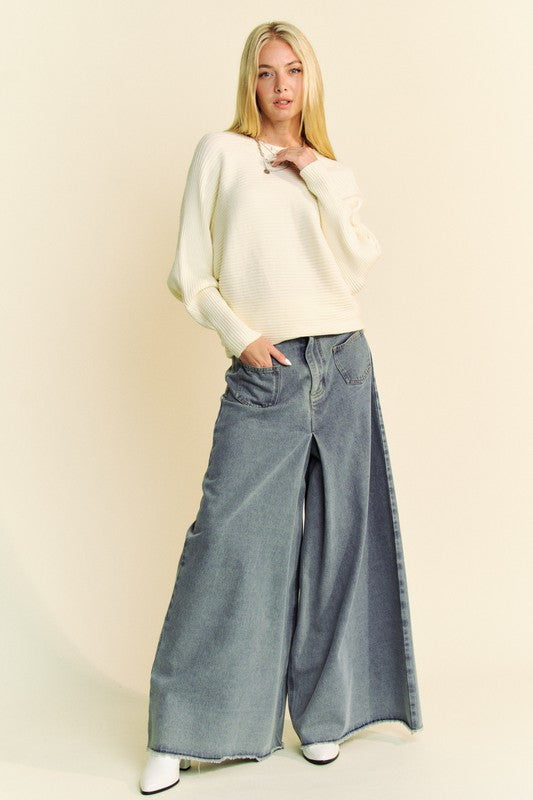 Round Neck Batwing Sleeve Sweater