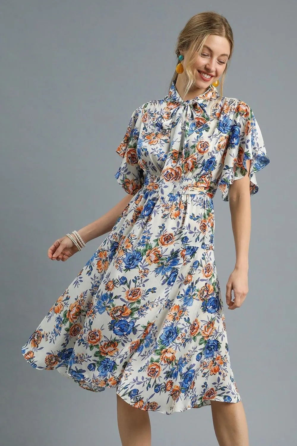 Vintage-Inspired Flutter Sleeve Midi Dress
