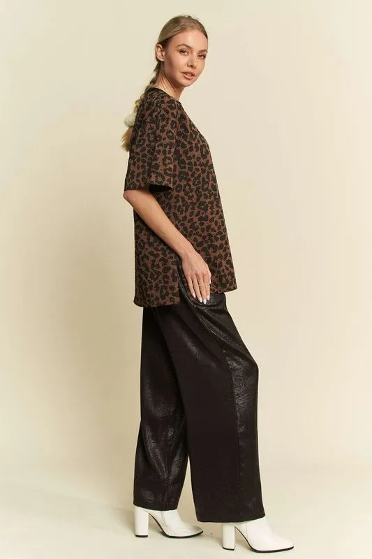 Crinkled Textured Wide Leg Pants