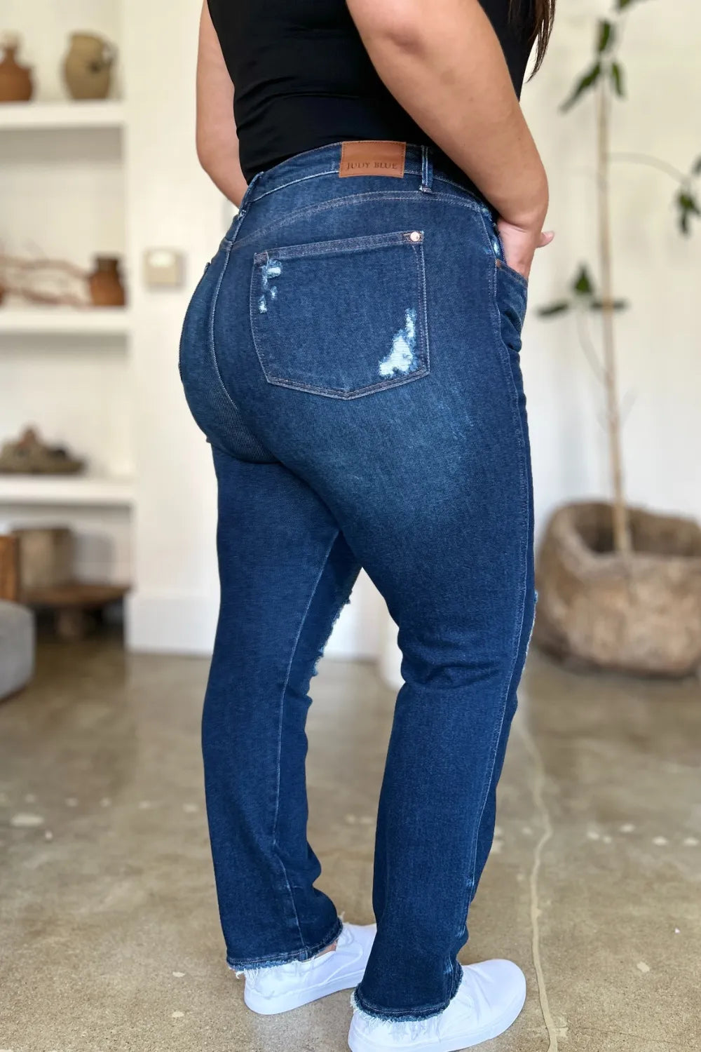 High Waist Magic Distressed Straight-Leg Denim Jeans