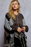Asymmetrical Hem V-Neck Color Block Tee