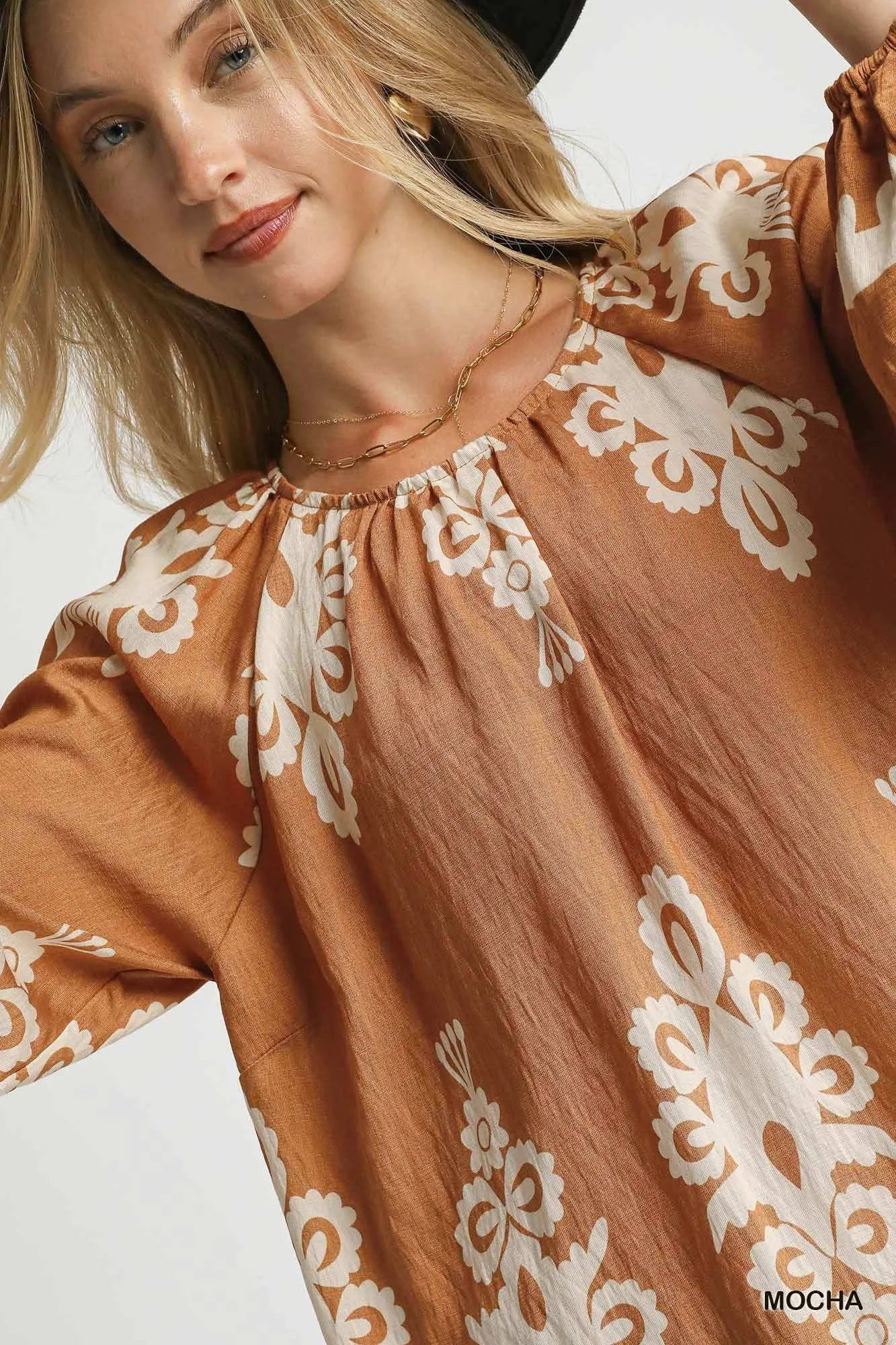 Full-Size Chic Border Print Top with Balloon Sleeves