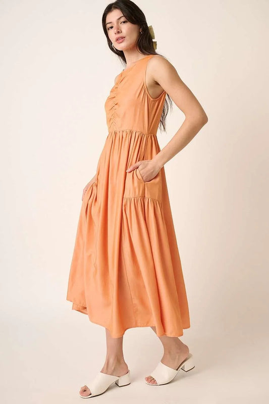 Ruched Detail Sleeveless Midi Dress