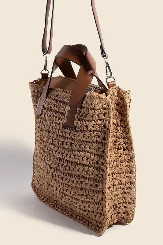 Faux Leather Handle Straw Braided Handbag