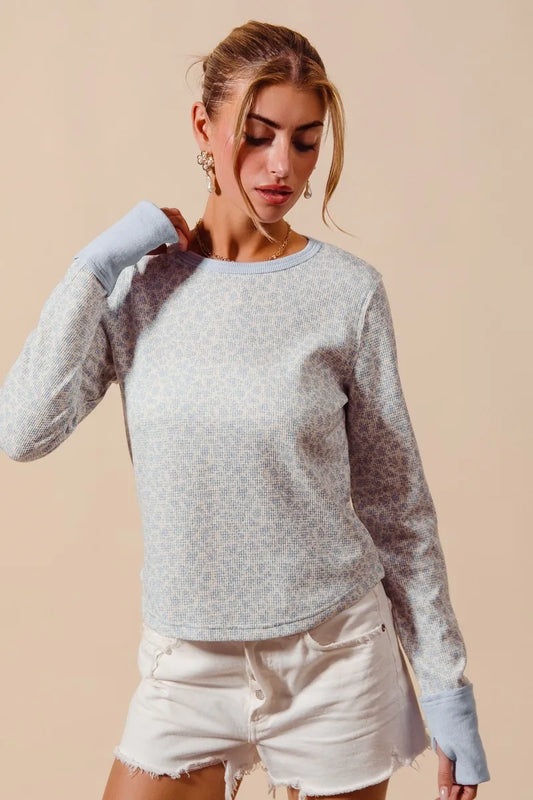 Ribbed Knit Pullover with Contrast Collar and Cuffs