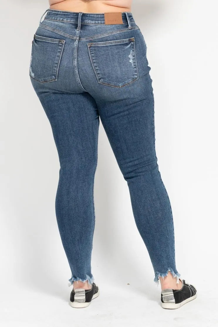 Plus Size High Waist Skinny with Destroy & Shark Bit Hem