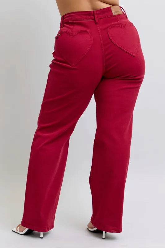 Full Size High Waist Heart Shaped Back Pockets 90's Straight Jeans Plus Size