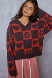 V-Neck Vintage Heart Motif Checkered Pullover