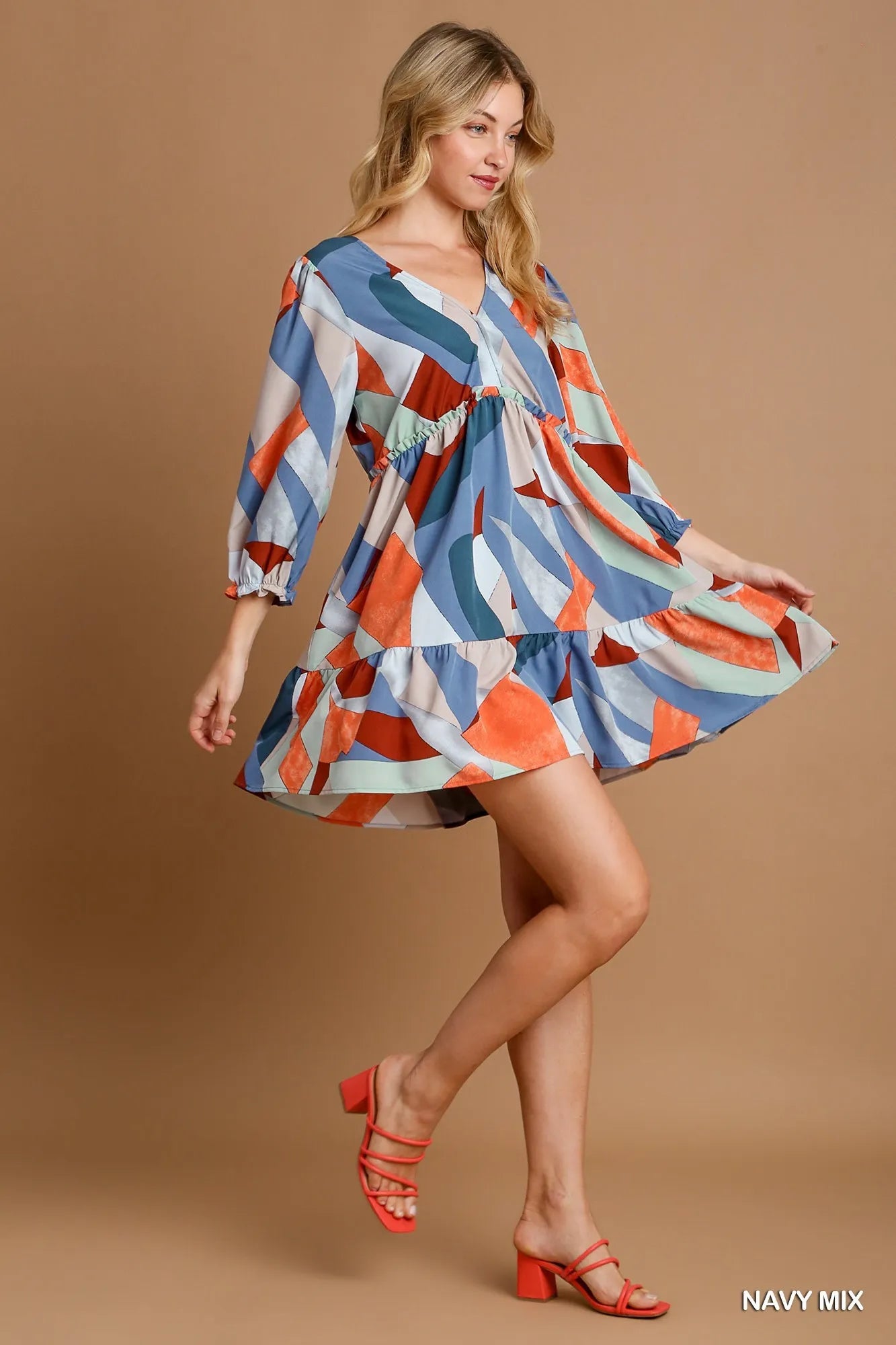 V-Neck Abstract Patterned Tiered Dress