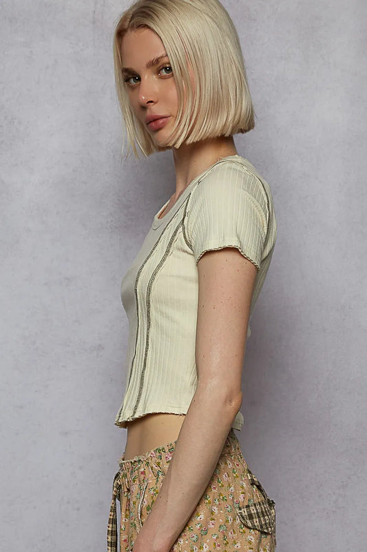 Vertical Seam Round Neck Cropped Top