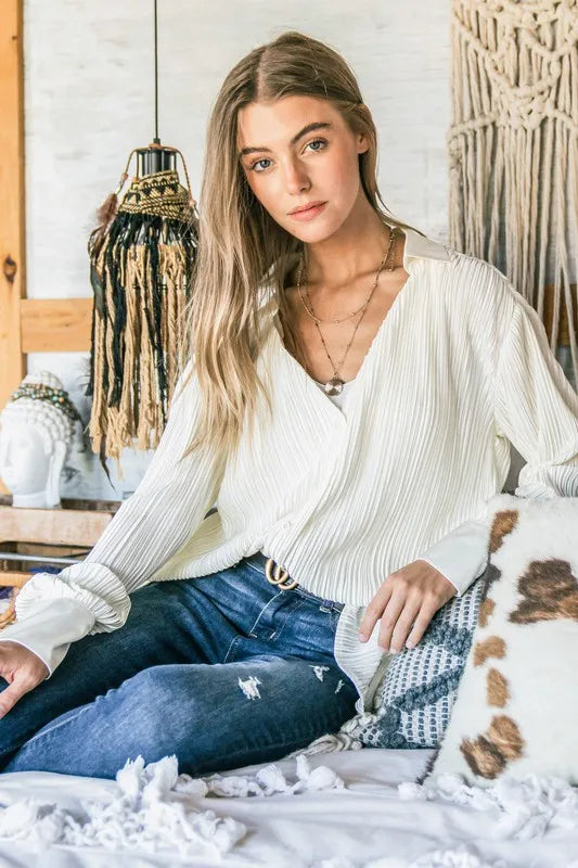 V Neck Pleated Long Sleeves Shirt