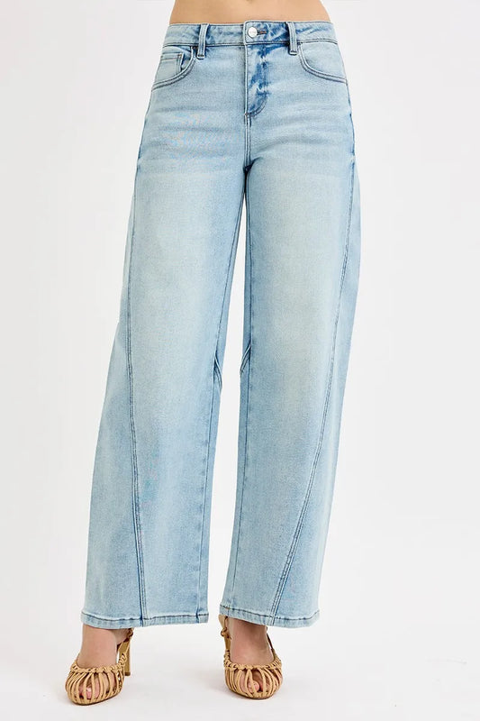 Classic Fit Mid-Rise Barrel Jeans