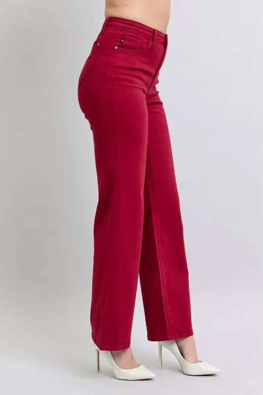 Full Size High Waist Heart Shaped Back Pockets 90's Straight Jeans Plus Size