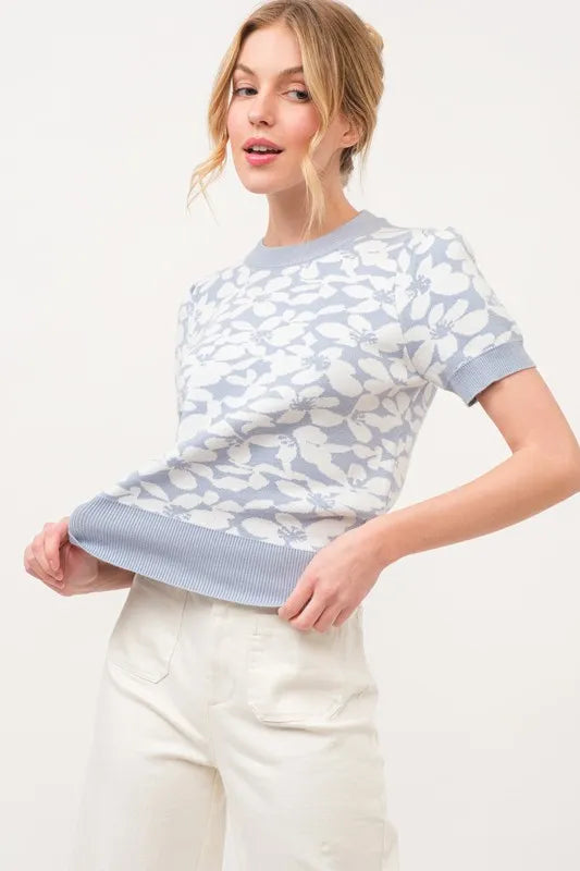 Short Sleeve Floral Pattern Knit Top