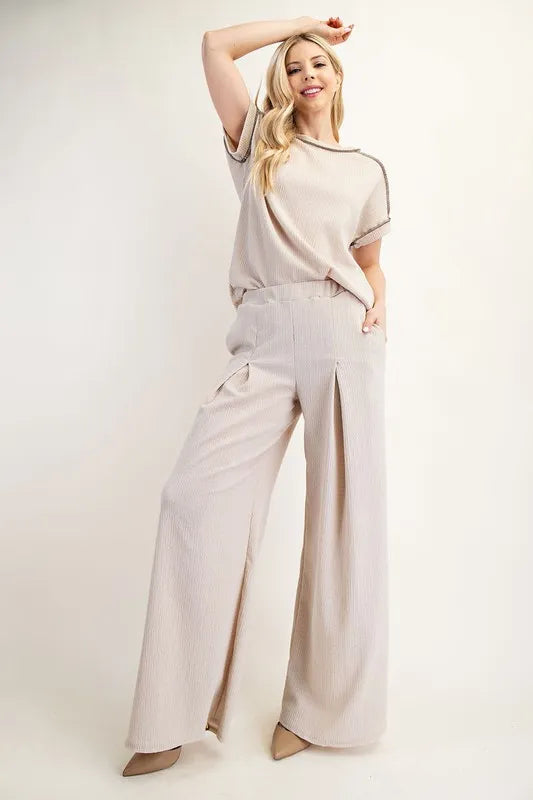 Textured Wide-Leg Pants with Pockets