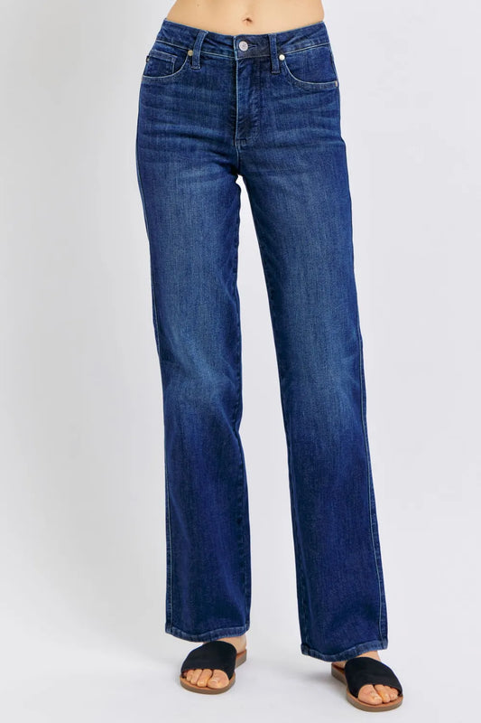 Streamlined Waist Straight-Leg Jeans