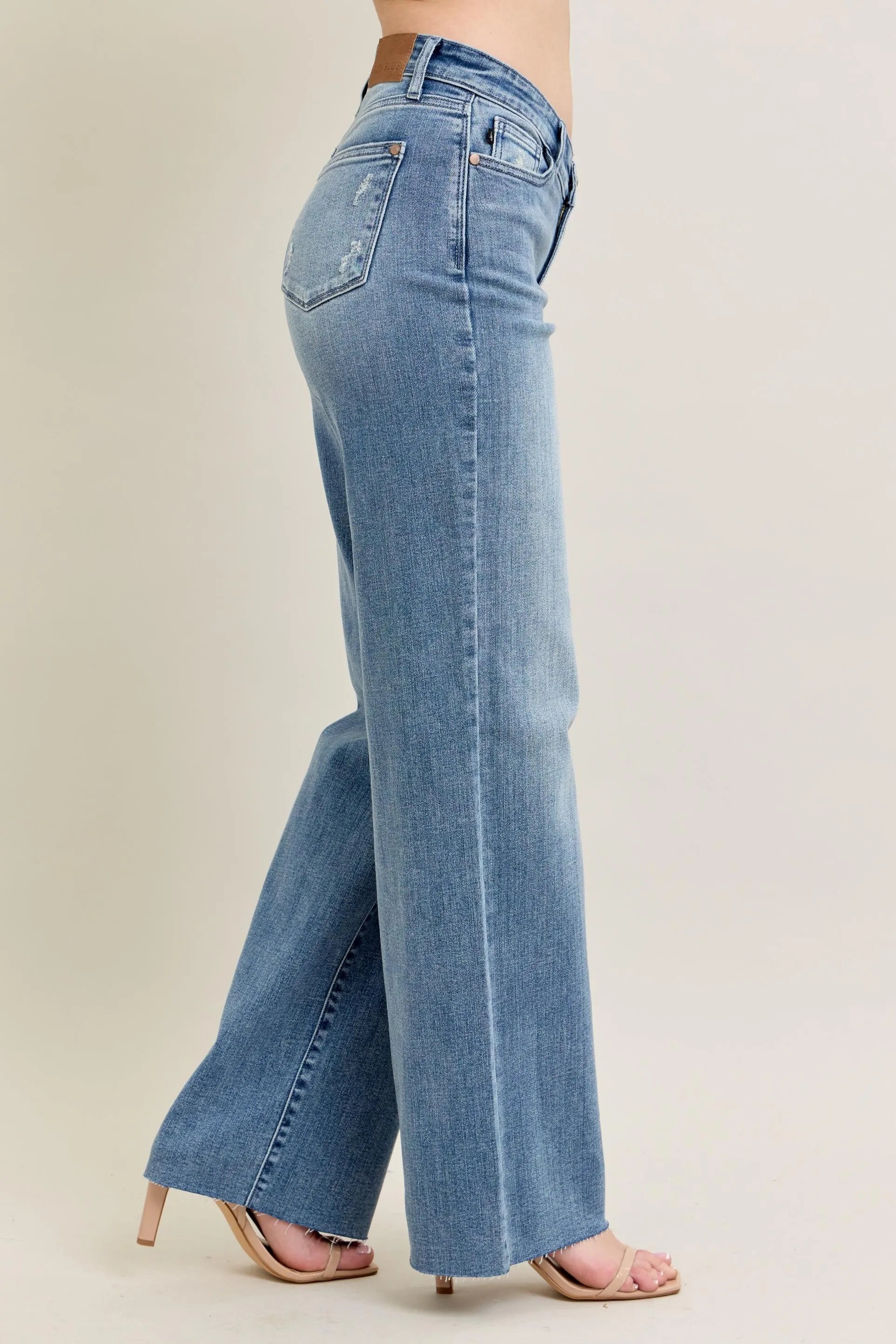 Vintage-Inspired Plus Size Wide-Leg Jeans