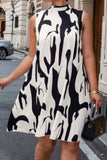 Plus Size Print Sleeveless Knot-Back Dress