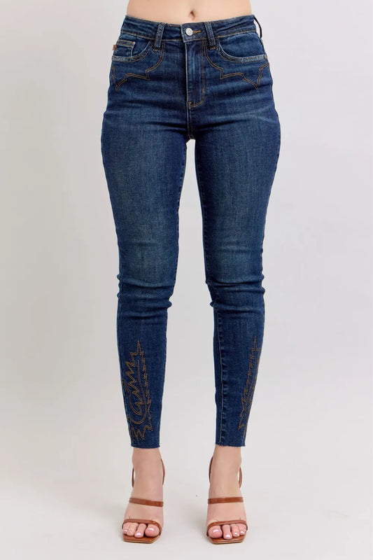 Embroidered High Waist Curve-Hugging Skinny Jeans