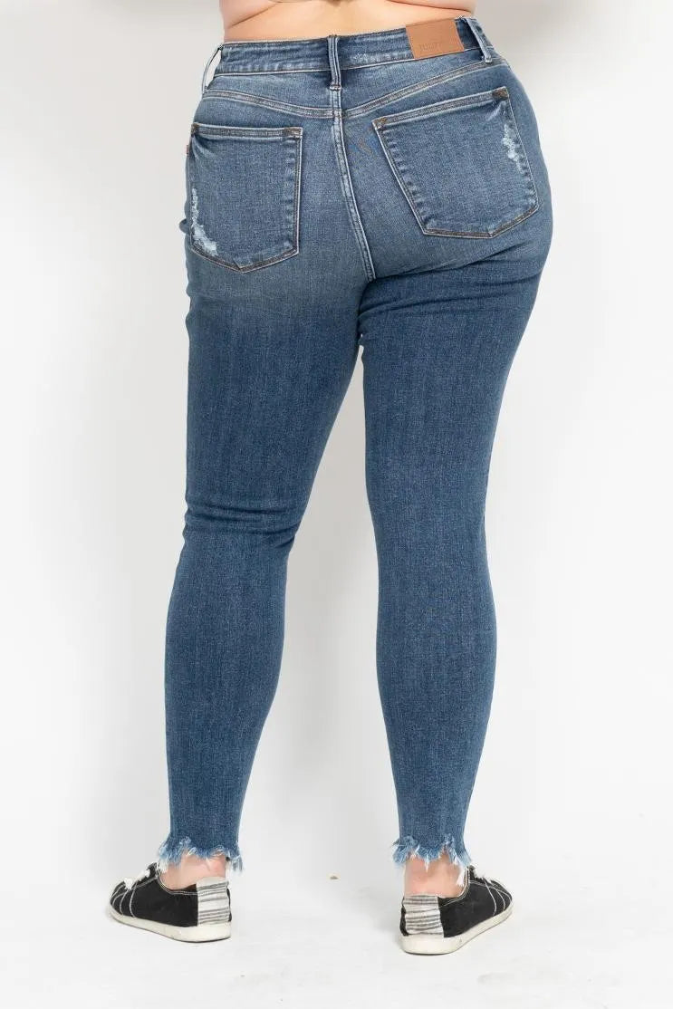 Plus Size High Waist Skinny with Destroy & Shark Bit Hem