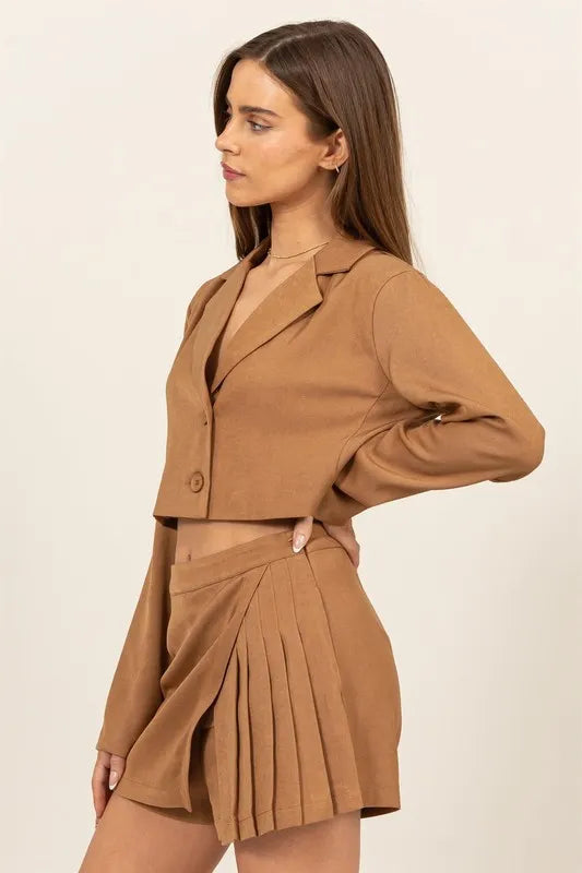 Cropped Button-Down Blazer