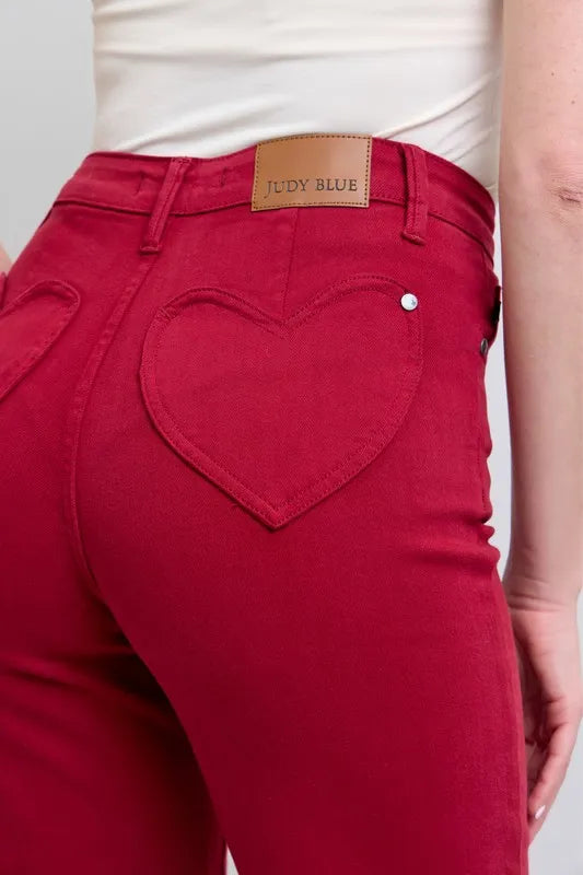 Full Size High Waist Heart Shaped Back Pockets 90's Straight Jeans Plus Size