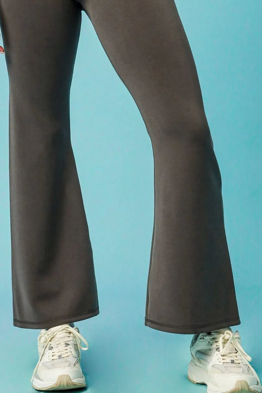 Retro-Chic Wide-Leg Yoga Pants