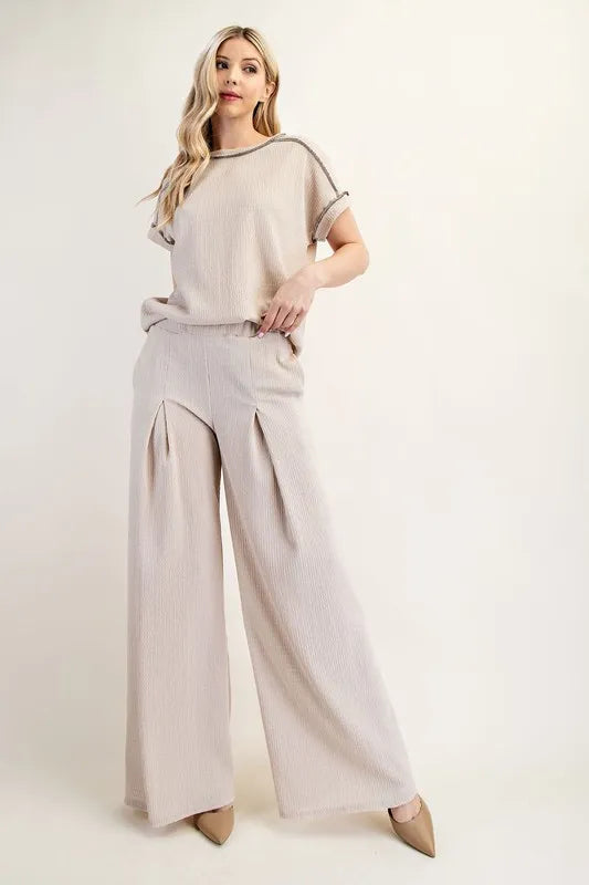 Textured Wide-Leg Pants with Pockets
