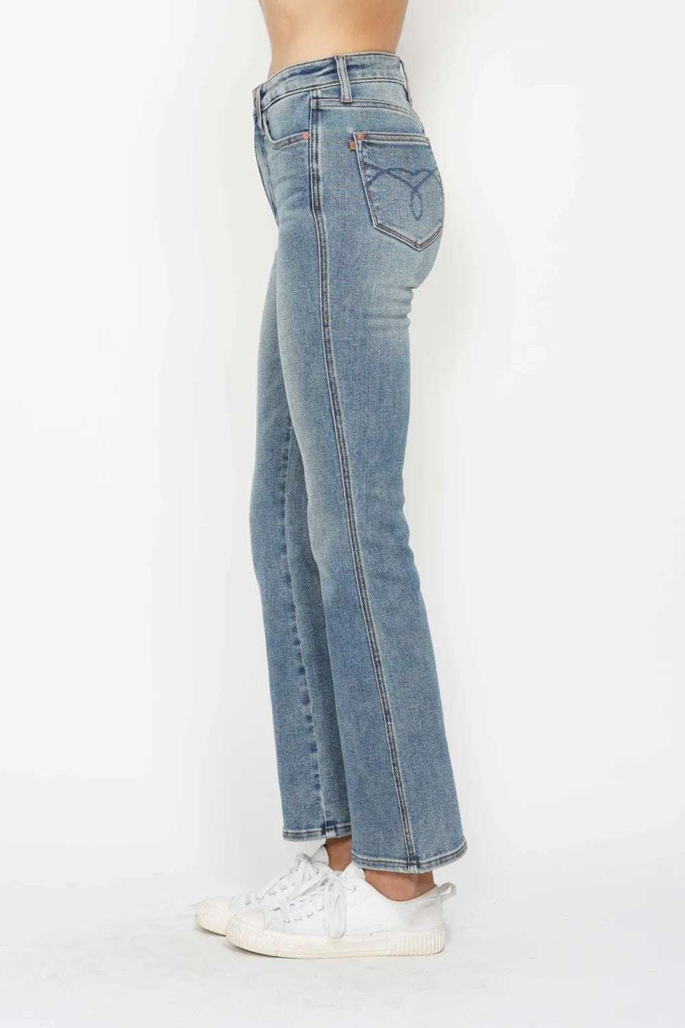Figure-Flattering Bootcut Jeans with Embroidered Back Pockets
