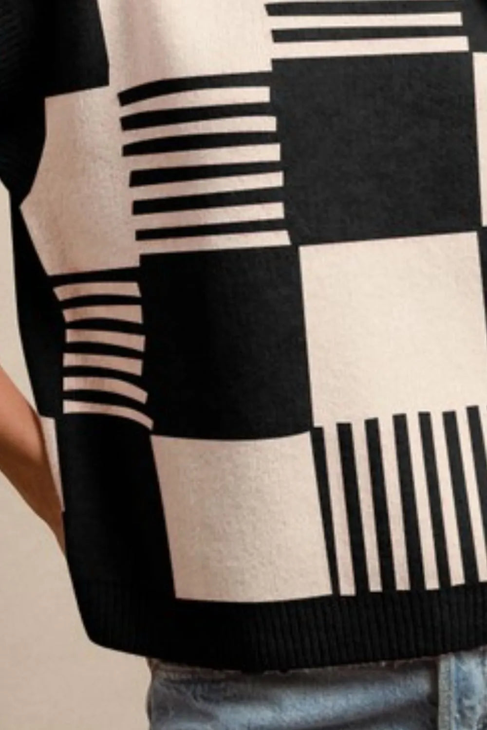 Checker With Stripes Pattern Sleeveless Sweater
