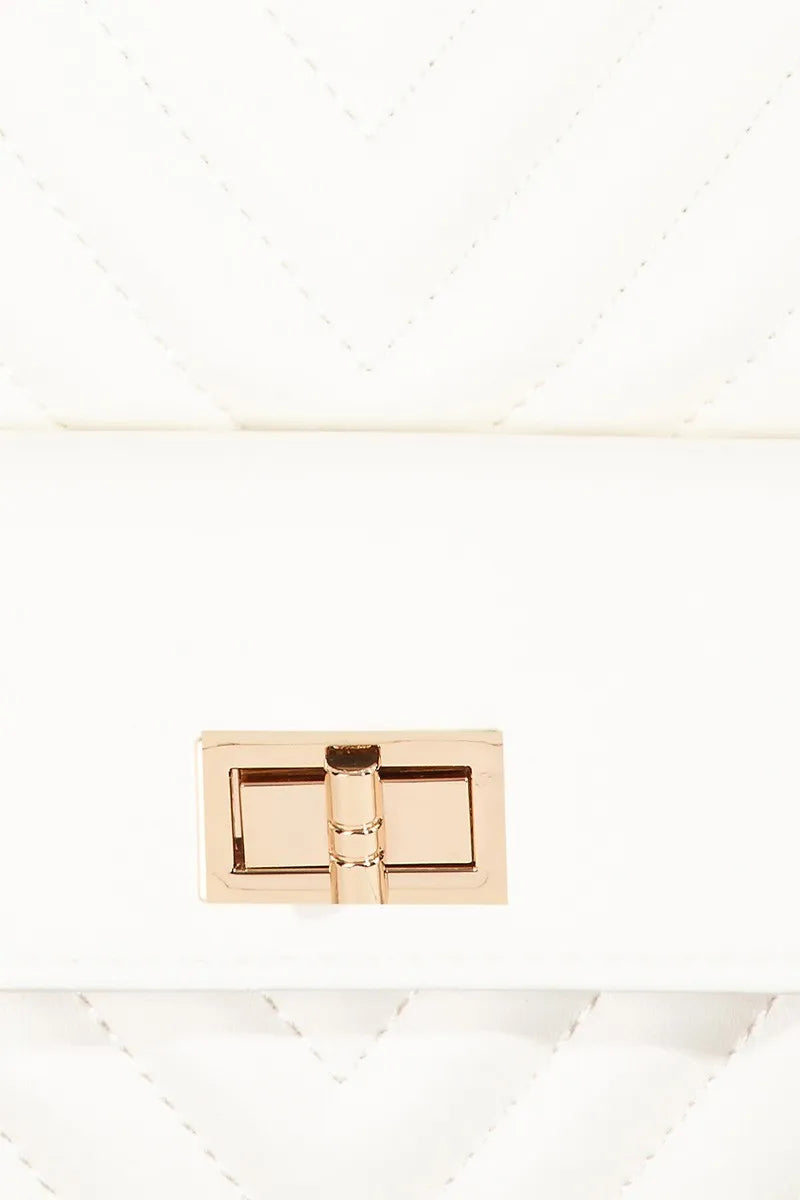 Elegant Quilted Leather Crossbody Bag
