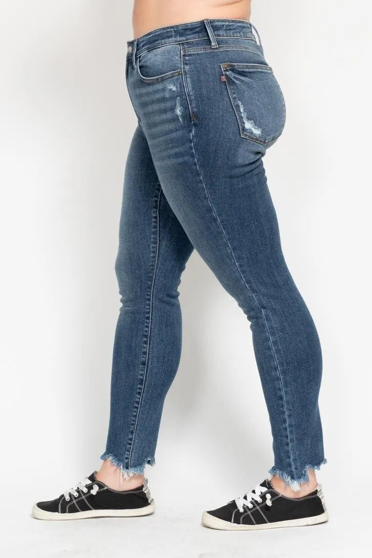 Plus Size High Waist Skinny with Destroy & Shark Bit Hem